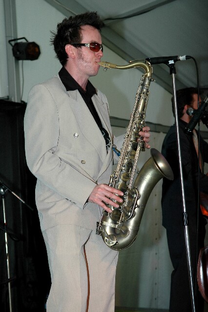 min 2008 05 04 retro rhythm 301